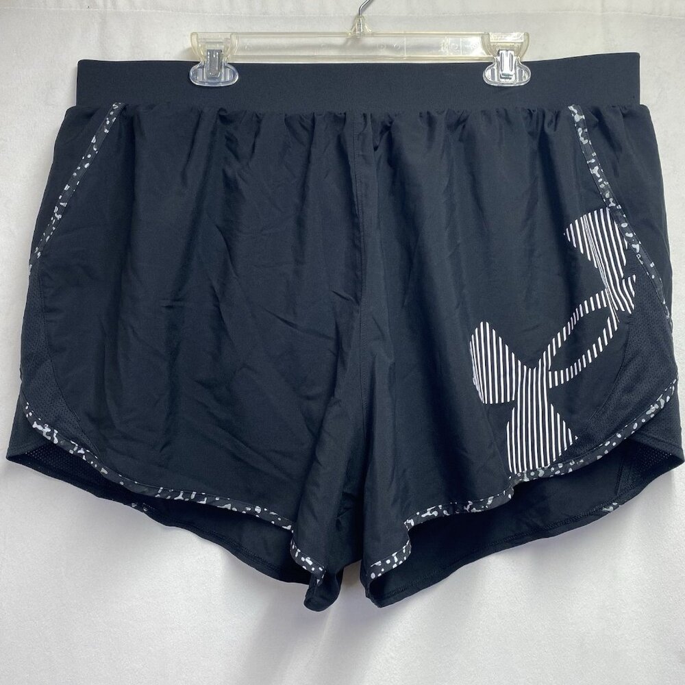 Under Armour Black and White Athletic Shorts with Breathable Fabric